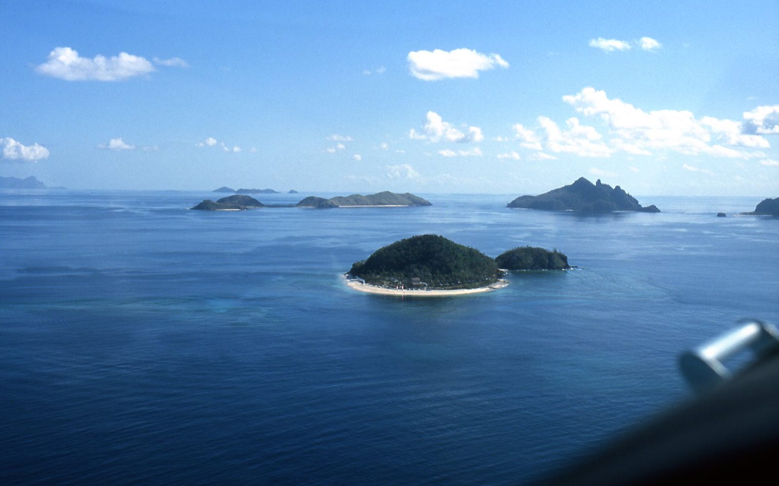 Mamanuca Islands, Fiji — Nadi (Fiji) flight from SFO